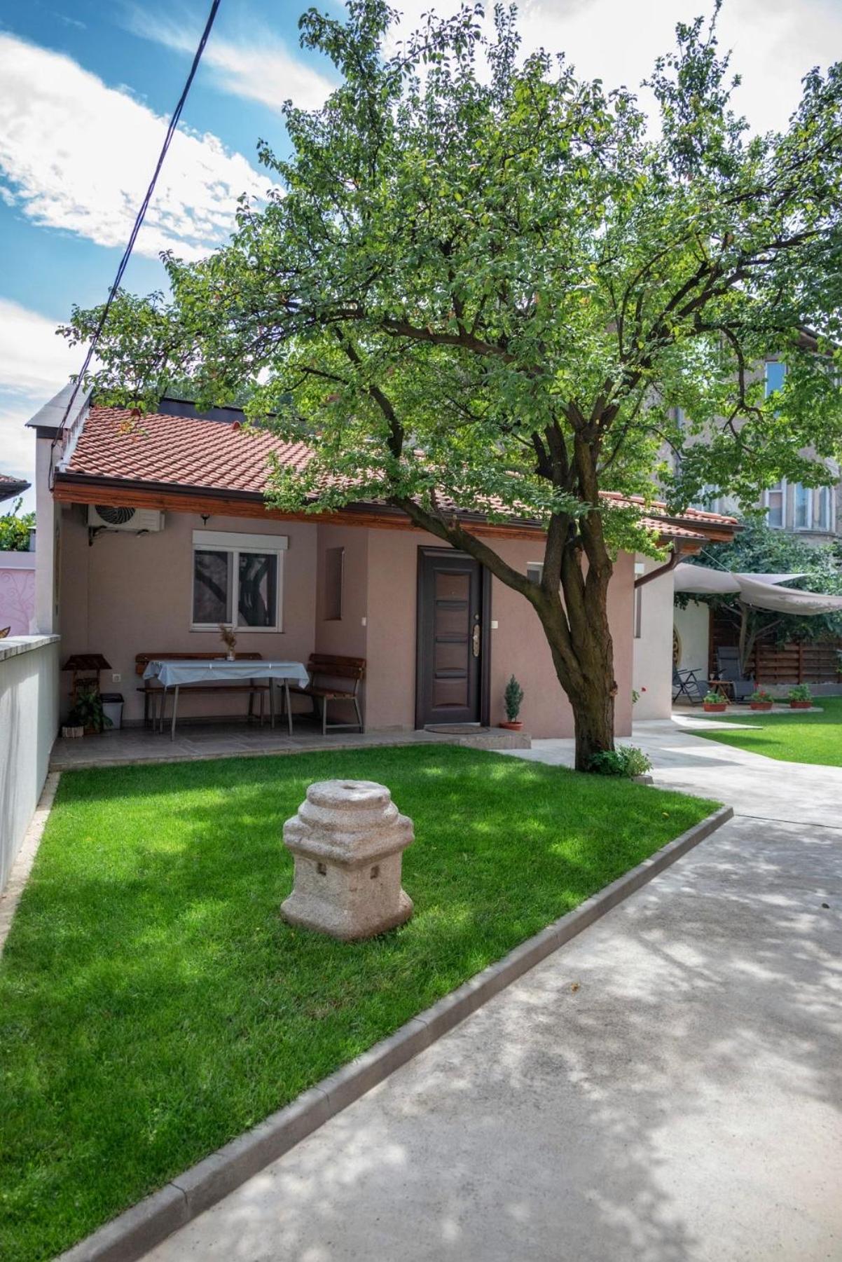 Къща За Гости Фолис Kyustendil Exterior photo
